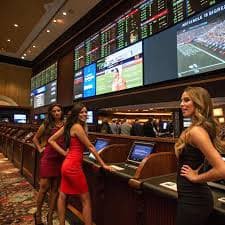 apk 3446 mobile app interface showing live blackjack table and game lobby